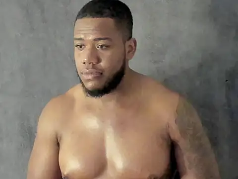 Snapshot of benjamincol chatting on February 2026 01:17:01 AM benjamincol online show from February 2026 01:17:01 AM