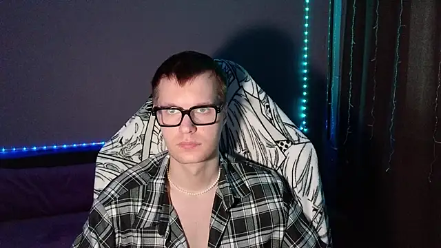 Snapshot of Leonnextdoor chatting on January 2025 09:02:02 AM Leonnextdoor online show from January 2025 09:02:02 AM