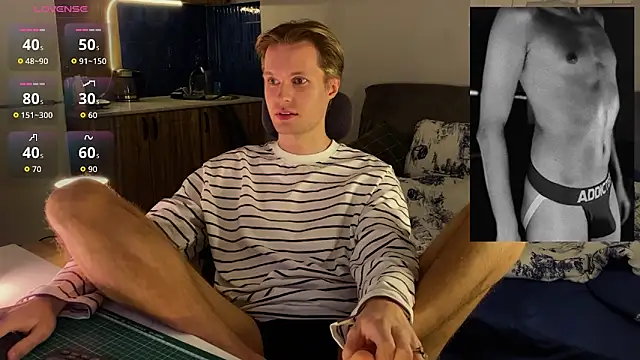 Snapshot of Leonnextdoor chatting on February 2026 09:55:02 PM Leonnextdoor online show from February 2026 09:55:02 PM