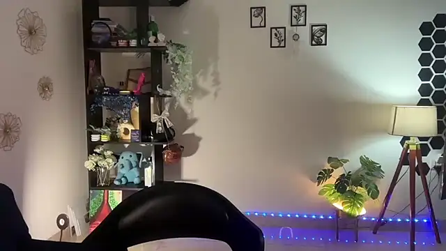 roseofvenom online show from November 2025 08:47:02 PM