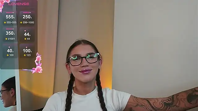 Snapshot of Carolyn_Smith chatting on January 2025 01:13:01 AM Carolyn Smith online show from January 2025 01:13:01 AM