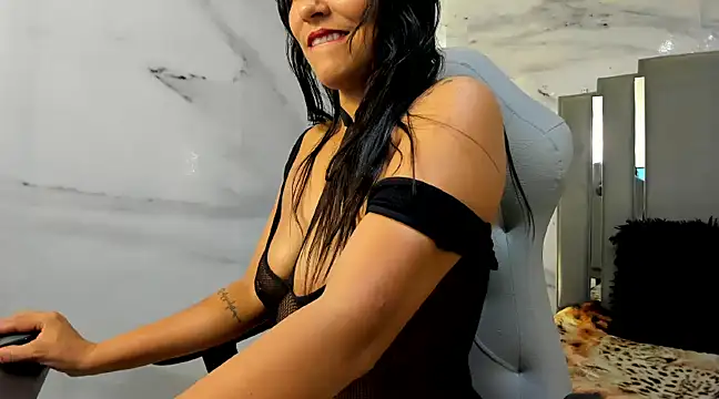 Snapshot of Lorena_watson chatting on February 2025 09:43:02 AM Lorena watson online show from February 2025 09:43:02 AM