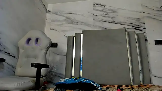 Snapshot of Lorena_watson chatting on February 2025 04:51:02 AM Lorena watson online show from February 2025 04:51:02 AM