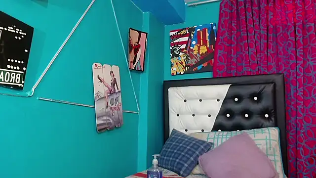 Snapshot of valerie_mase chatting on February 2025 04:31:01 PM valerie mase online show from February 2025 04:31:01 PM