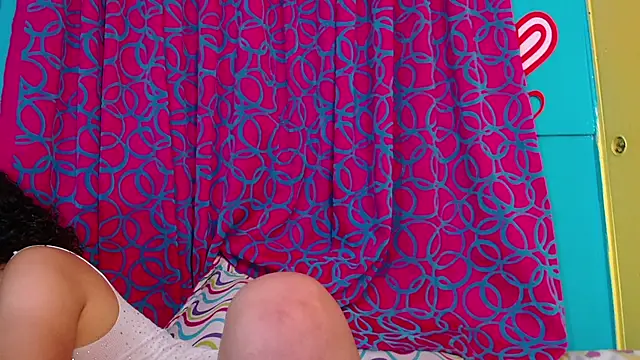 Snapshot of valerie_mase chatting on March 2025 08:28:01 PM valerie mase online show from March 2025 08:28:01 PM