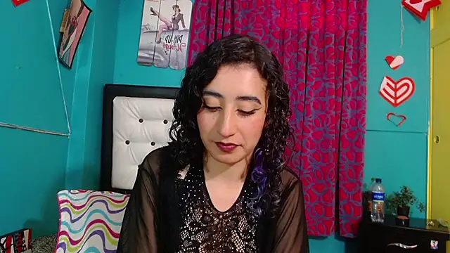 Snapshot of valerie_mase chatting on September 2025 06:56:02 PM valerie mase online show from September 2025 06:56:02 PM