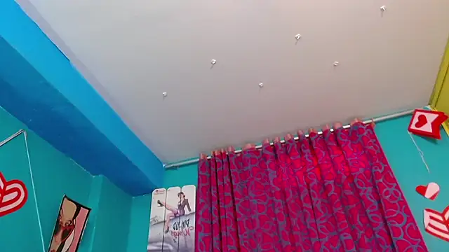 Snapshot of valerie_mase chatting on October 2025 06:52:02 PM valerie mase online show from October 2025 06:52:02 PM