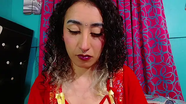 Snapshot of valerie_mase chatting on December 2025 09:54:01 PM valerie mase online show from December 2025 09:54:01 PM