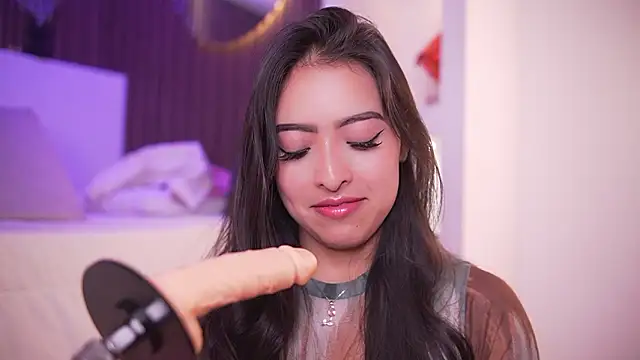 Snapshot of Camila_dupont chatting on March 2026 04:05:02 AM Camila dupont online show from March 2026 04:05:02 AM