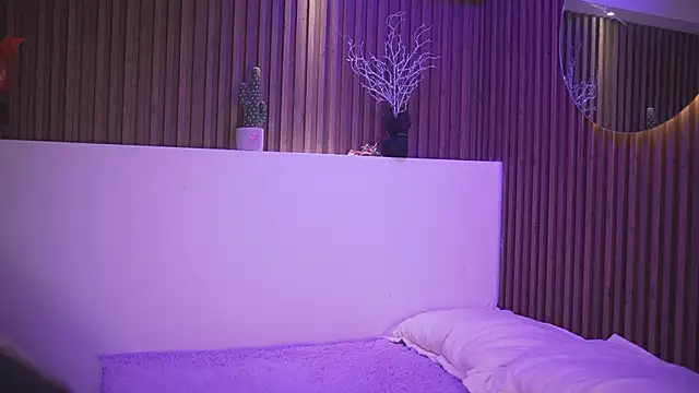 Snapshot of Camila_dupont chatting on April 2026 03:29:01 AM Camila dupont online show from April 2026 03:29:01 AM