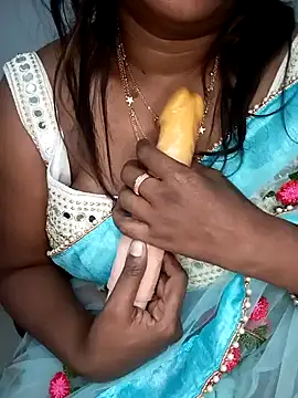 Snapshot of vibhawet chatting on February 2025 09:23:01 PM vibhawet online show from February 2025 09:23:01 PM