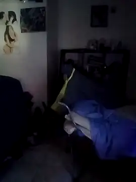 k1oudE online show from December 2025 07:53:02 PM