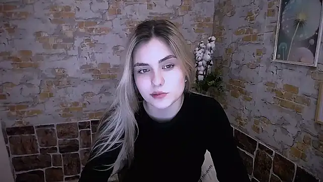 shy sabrina  online show from March 2025 05:45:02 PM