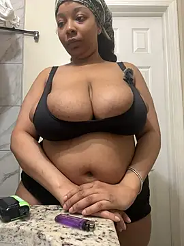 beyondbeautiful96 online show from February 2025 06:21:01 AM