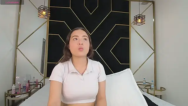 Snapshot of RyanPricee chatting on October 2025 09:21:01 PM RyanPricee online show from October 2025 09:21:01 PM