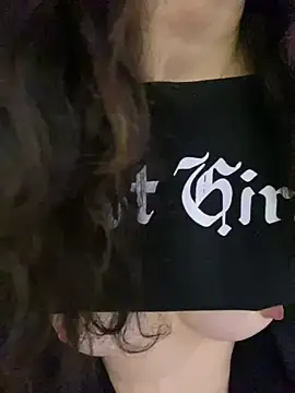 Snapshot of BB-AR chatting on January 2025 08:42:01 PM BB-AR online show from January 2025 08:42:01 PM