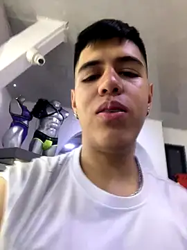 Snapshot of Angel_Khouri chatting on September 2025 03:07:02 AM Angel Khouri online show from September 2025 03:07:02 AM