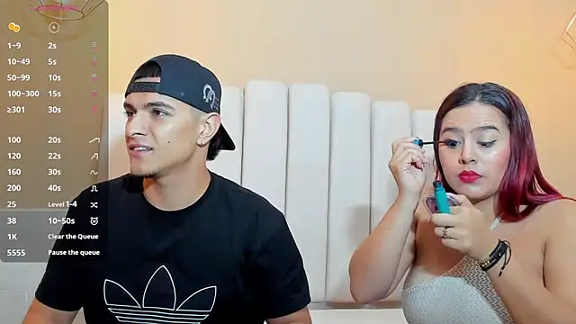 DAVID VICTORIAA online show from February 2025 01:22:02 PM