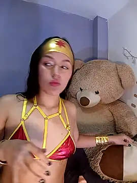 Snapshot of Danni_shy chatting on February 2025 02:43:01 PM Danni shy online show from February 2025 02:43:01 PM