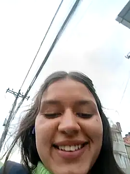 Snapshot of Danni_shy chatting on March 2025 10:27:02 PM Danni shy online show from March 2025 10:27:02 PM