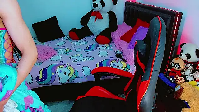 Alextwink online show from September 2025 06:00:01 PM