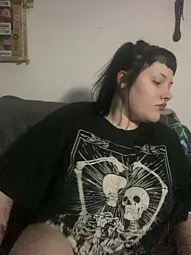 Gothicsiren online show from January 2025 08:49:01 PM