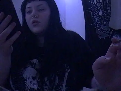 Gothicsiren online show from January 2025 03:09:01 AM