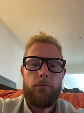 Snapshot of bjay1210 chatting on February 2025 02:29:01 AM bjay1210 online show from February 2025 02:29:01 AM