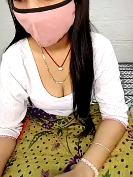 Snapshot of Best-Couple chatting on January 2025 04:06:01 AM Best-Couple online show from January 2025 04:06:01 AM