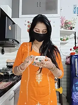 Best-Couple online show from May 2026 03:02:01 AM