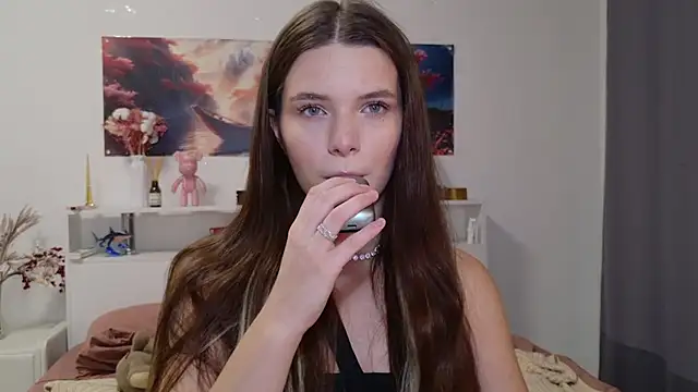 Snapshot of Nellie_Medina chatting on October 2025 09:45:01 PM Nellie Medina online show from October 2025 09:45:01 PM