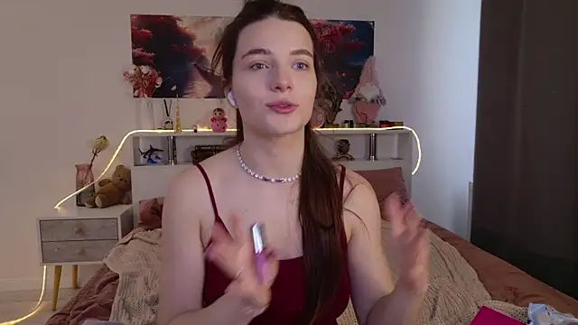 Nellie Medina online show from July 2026 03:28:01 PM