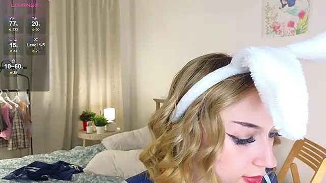 DaisyHearl online show from January 2025 02:25:01 PM