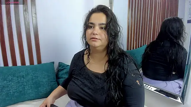 Snapshot of KRYSSTARITTER4 chatting on February 2025 10:18:02 AM KRYSSTARITTER4 online show from February 2025 10:18:02 AM