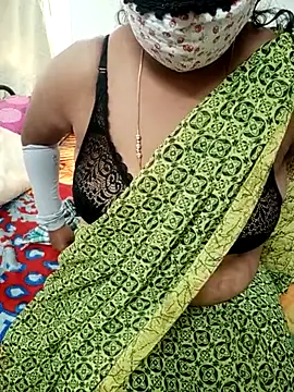 Snapshot of Rathi22 chatting on February 2025 05:26:02 AM Rathi22 online show from February 2025 05:26:02 AM