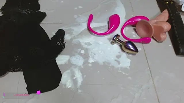 IsmarysSophia online show from February 2025 08:55:02 AM