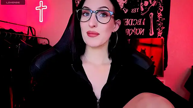 Miss Alice   online show from May 2026 03:04:02 AM