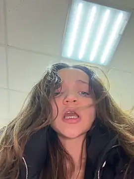 TheYourL online show from March 2026 07:52:02 PM