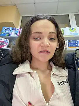 TheYourL online show from April 2026 09:23:01 PM