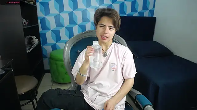 CollinStone online show from January 2025 07:56:02 PM