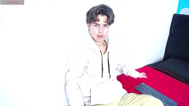 CollinStone online show from February 2025 07:43:02 PM