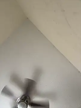 Snapshot of Thickarella420 chatting on January 2025 03:07:01 PM Thickarella420 online show from January 2025 03:07:01 PM