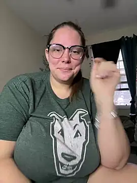 Snapshot of Thickarella420 chatting on January 2025 01:31:01 PM Thickarella420 online show from January 2025 01:31:01 PM