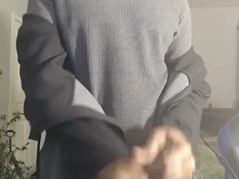 Snapshot of dominatingblacklove chatting on January 2025 11:24:01 AM dominatingblacklove online show from January 2025 11:24:01 AM