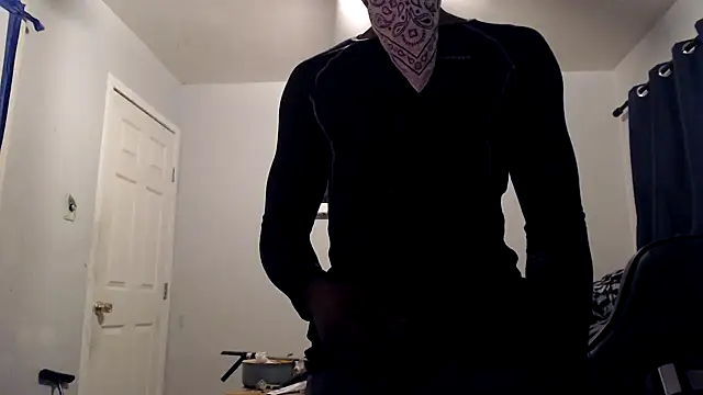 Snapshot of dominatingblacklove chatting on October 2025 05:10:02 AM dominatingblacklove online show from October 2025 05:10:02 AM