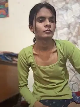 Enna Zarza  online show from May 2026 07:03:01 AM