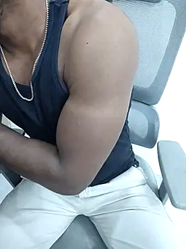 Snapshot of hot_boy_dic chatting on December 2025 01:27:01 PM hot boy dic online show from December 2025 01:27:01 PM