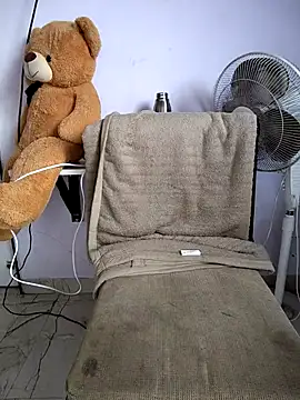 lovelygirl4567 online show from November 2025 05:13:02 AM