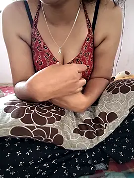 lovelygirl4567 online show from April 2026 05:30:01 AM