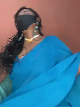 Snapshot of Lovely-Shivani chatting on March 2025 04:28:02 PM Lovely-Shivani online show from March 2025 04:28:02 PM